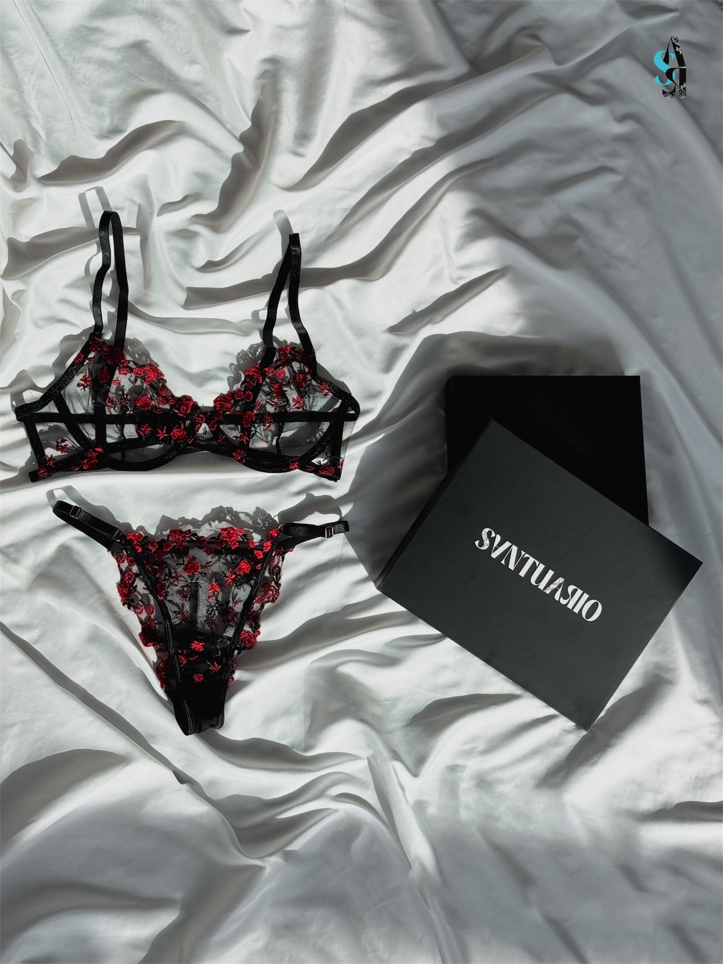 Black & Red Rose Lingerie Set